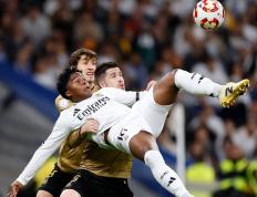 PG中国登录入口-皇马团结拼搏，全面击溃对手锁定胜利！