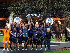 PG中国官网-亚洲足球明星赴欧发展，展现实力