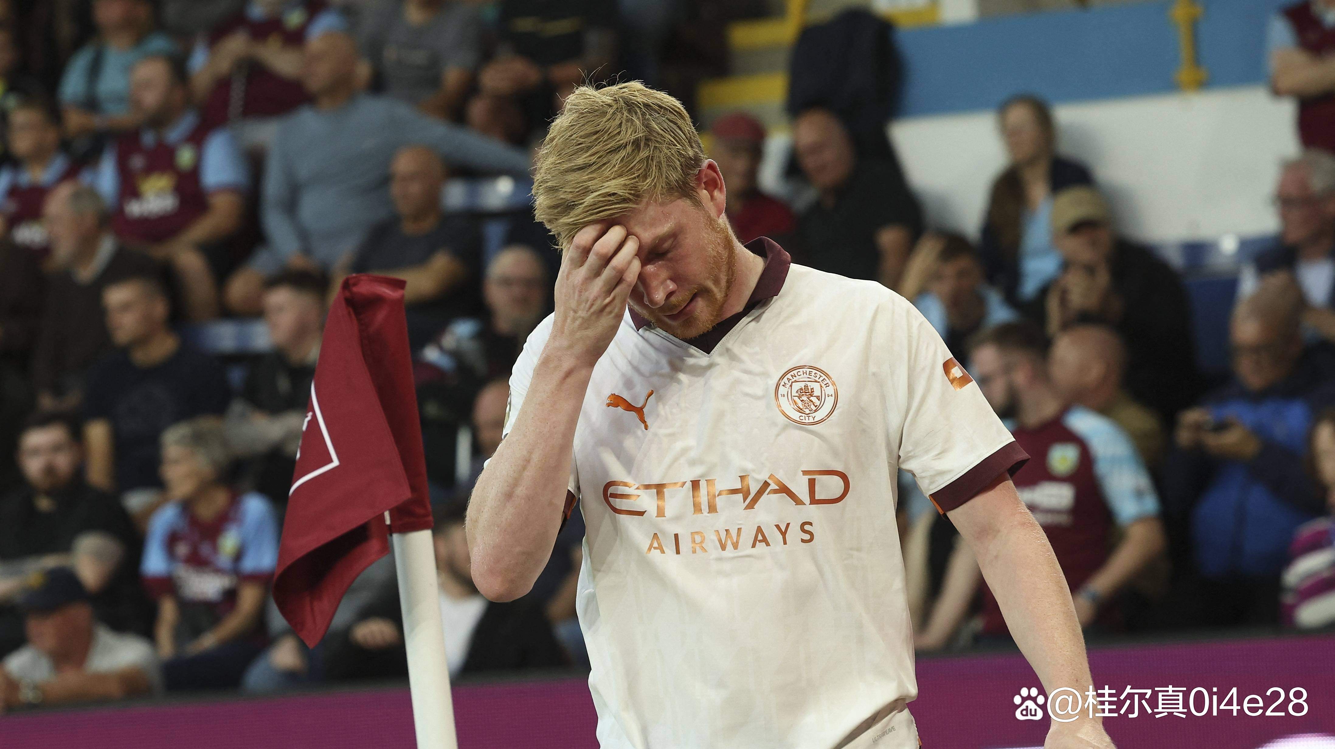 PG中国登录入口-超级巨星离场受伤,曼城遭遇沉重打击